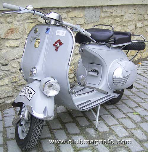 Vespa-125-3.jpg